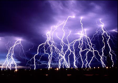 santa Fe lightning